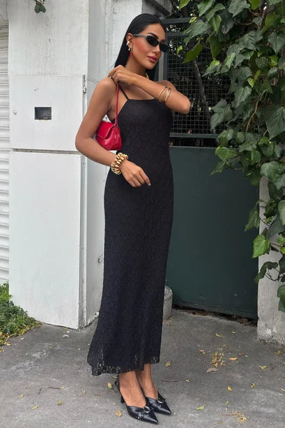 Vestido maxi de punto de encaje Julia con tirantes ajustables